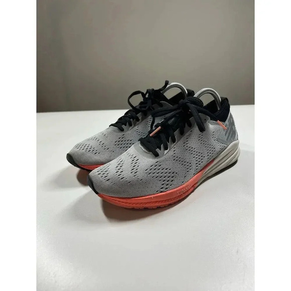 New Balance Women's 11 FuelCell Impulse V1 Running Shoe WFCIMGP Light Gray - Picture 1 of 6